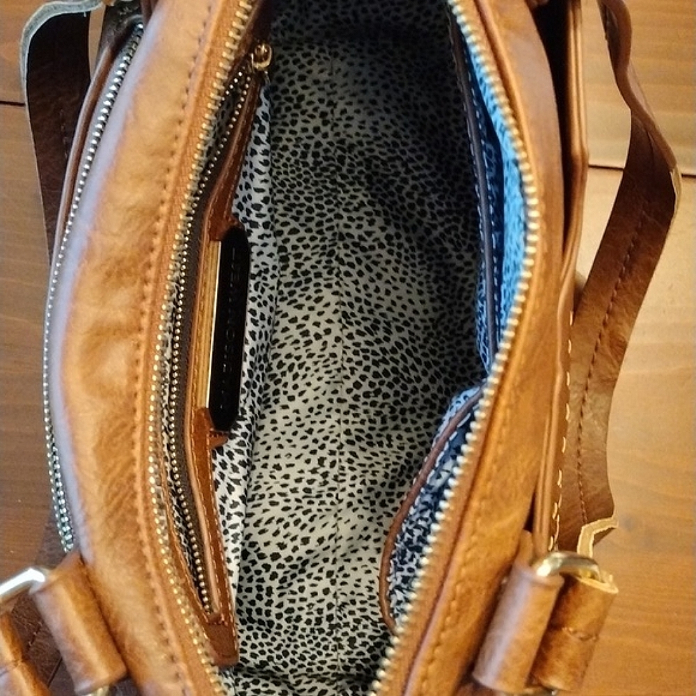 Madison West Polyurethane Leather Braided Distressed Double Woven Handbag, Vegan - Picture 7 of 9
